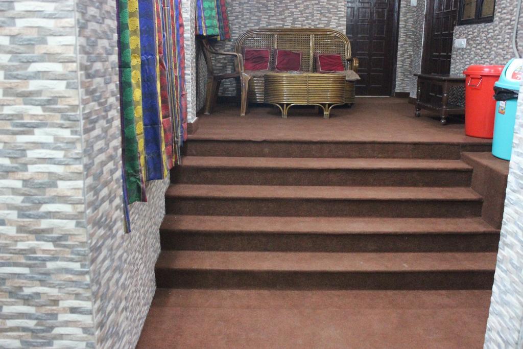 Hotel Kanishka Váránaszi Kültér fotó